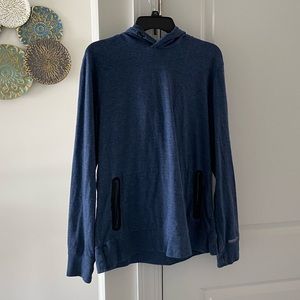 American Eagle active flex pullover sweater